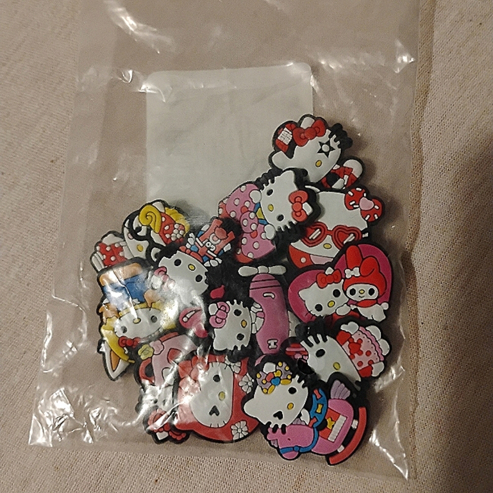 Sanrio Shoe Charms- Set of 12 Hello Kitty